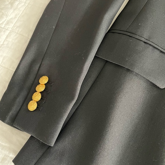 Banana Republic modern double breasted blazer, size 6 - Picture 4 of 5